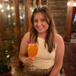 Meet your Posher, Sara